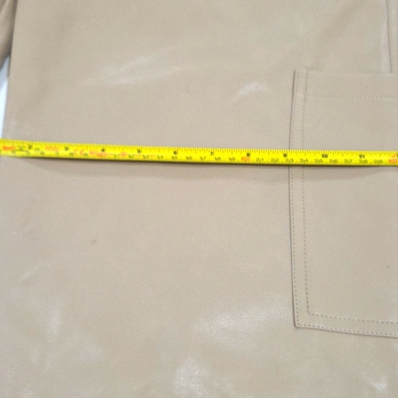KNOW ONE CARE Tan High-Waisted Pants NEW SIZE LARGE. - Picture 9 of 13